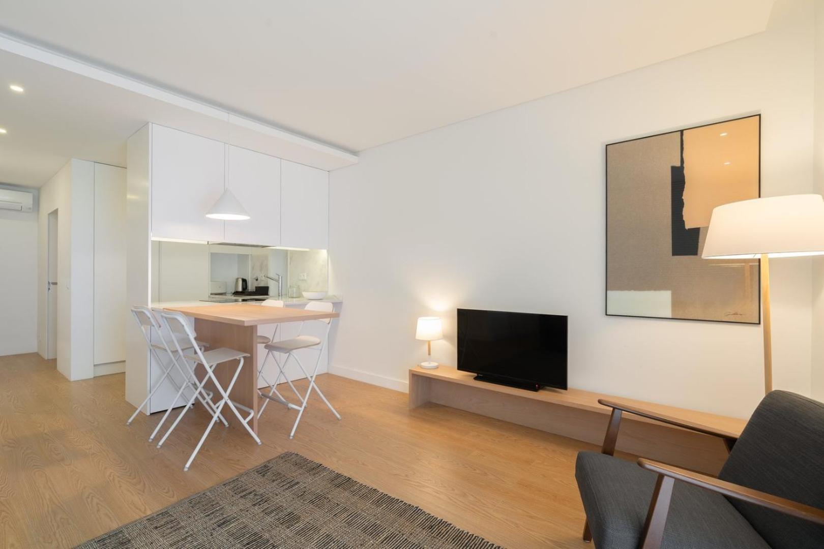 Guestready - Modern 2-Bedroom Apt In Cedofeita Porto Eksteriør bilde