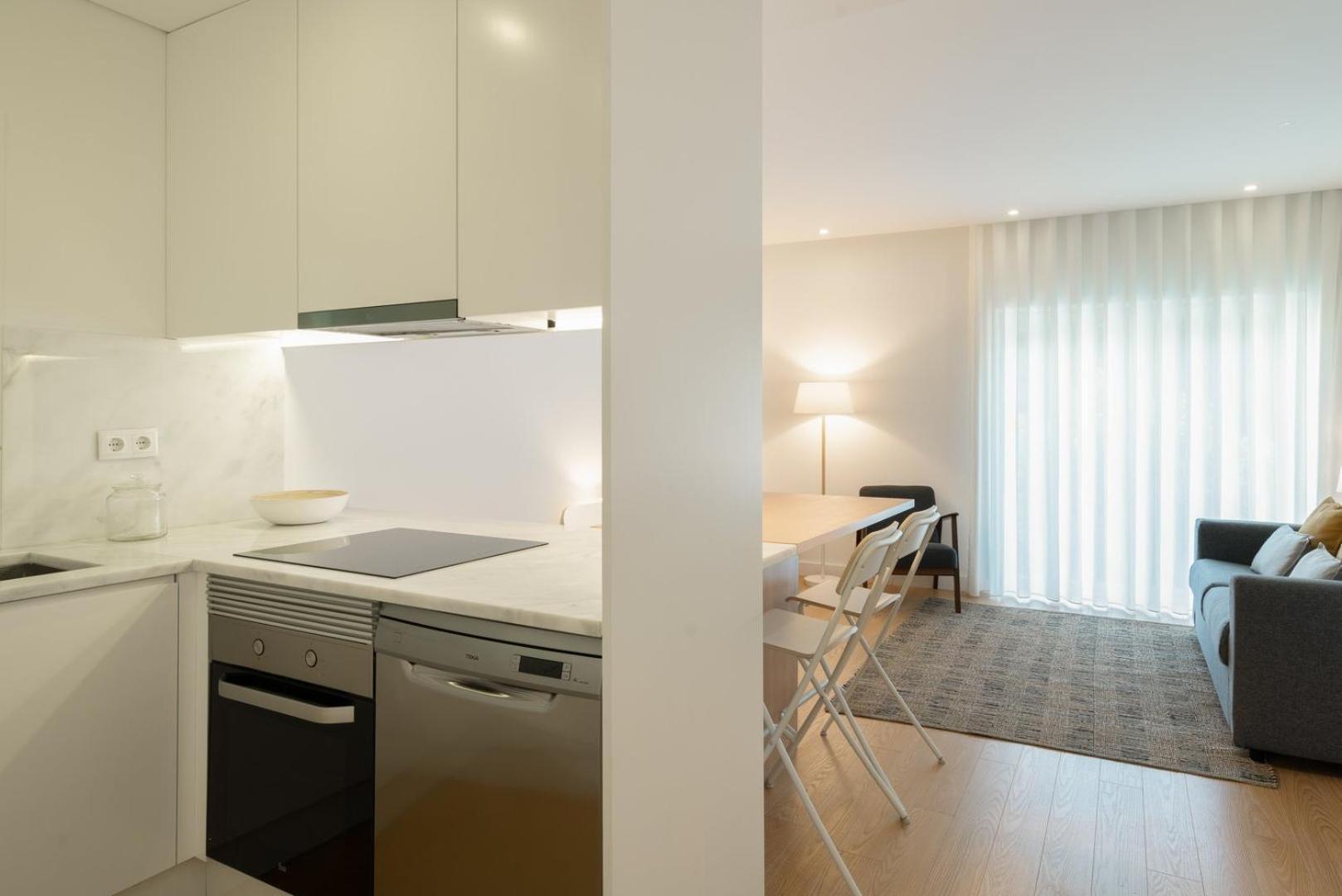 Guestready - Modern 2-Bedroom Apt In Cedofeita Porto Eksteriør bilde