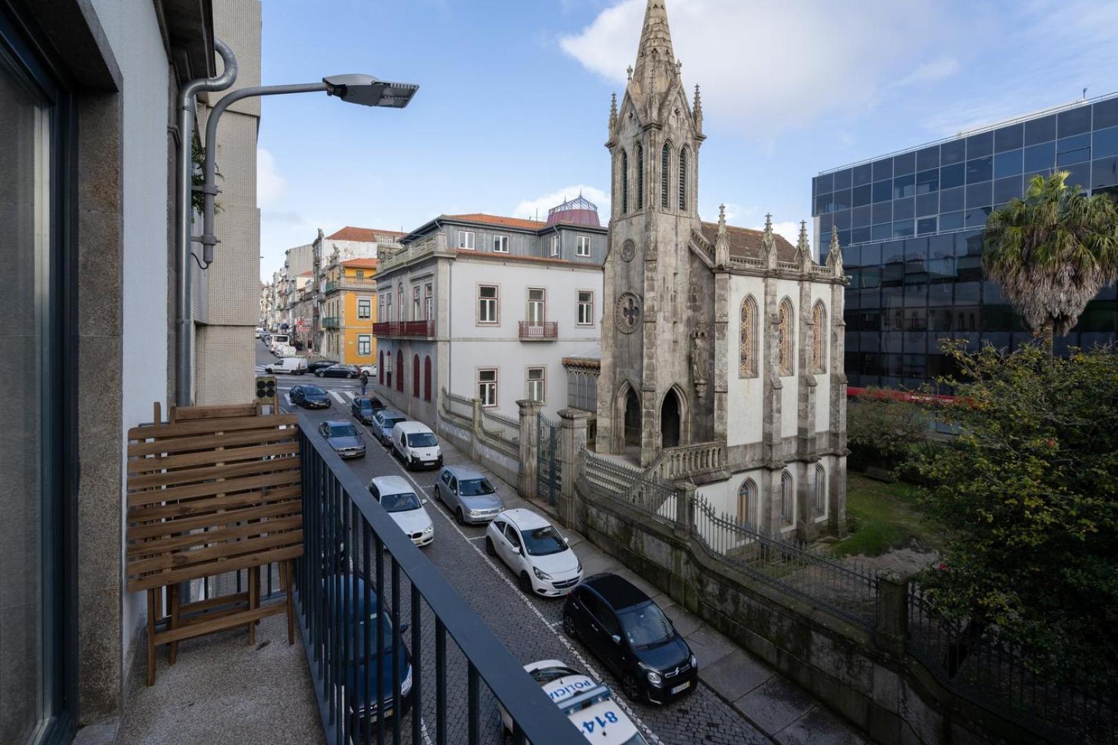 Guestready - Modern 2-Bedroom Apt In Cedofeita Porto Eksteriør bilde